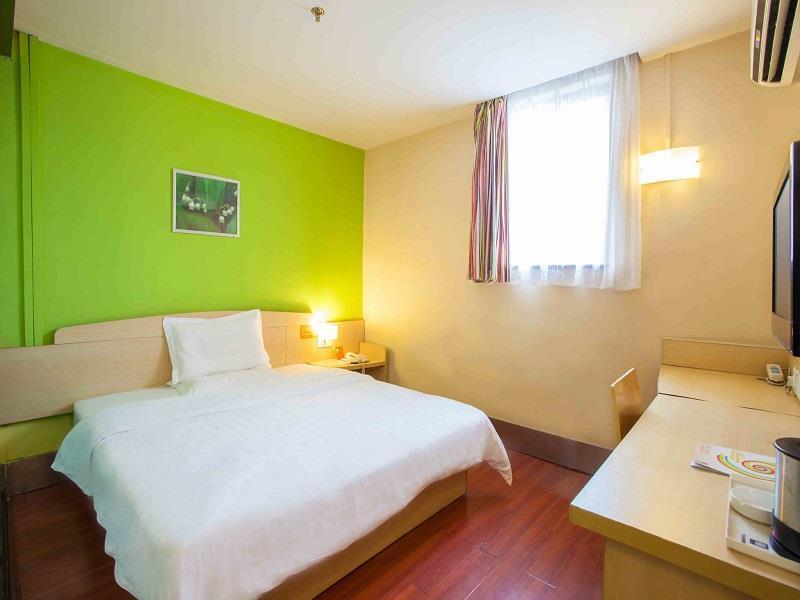 7 Days Inn Wuhan Bagian luar foto